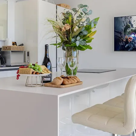 Vacation Marbella I De La Resina, Infinity Pool, Golf Community, Africa Views