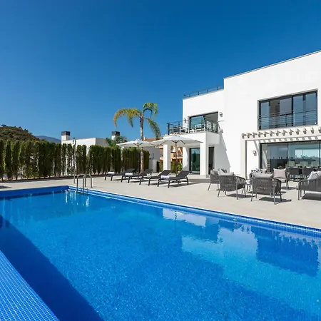 Vacation Marbella I De La Resina, Infinity Pool, Golf Community, Africa Views Villa