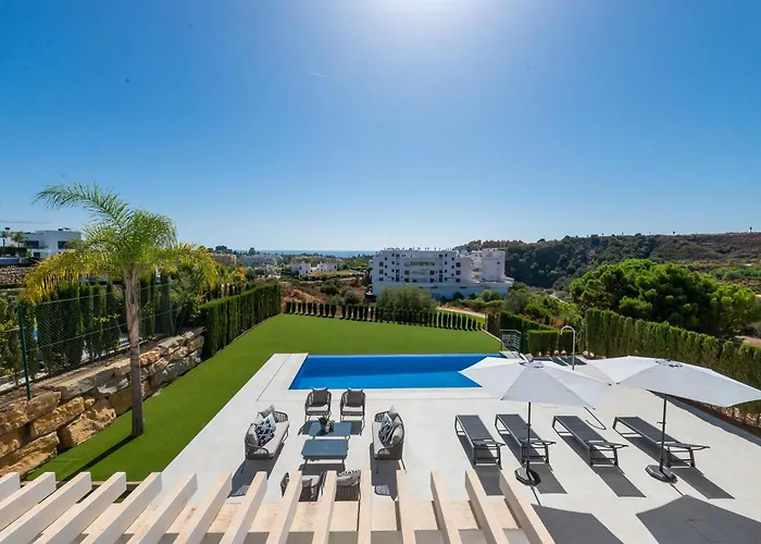 Villa Vacation Marbella I De La Resina, Infinity Pool, Golf Community, Africa Views