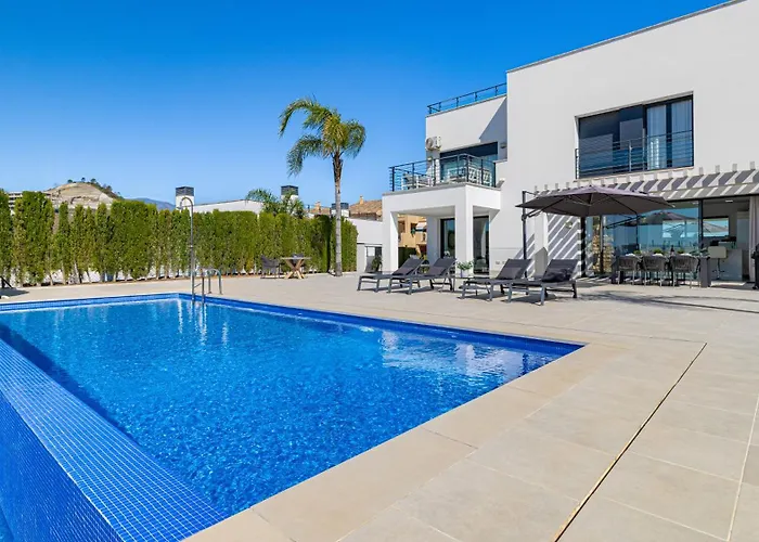 Vacation Marbella I De La Resina, Infinity Pool, Golf Community, Africa Views וילה אסטפונה