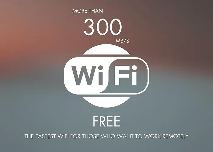 Vacation Marbella I Villa De La Resina, Infinity Pool, 24-7 Security, Rooftop Solarium, Bbq, Golf Community, Africa Views Estepona